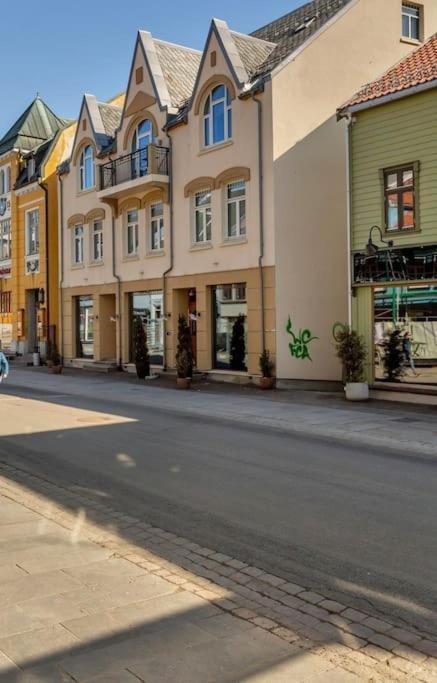 Lovely Apartment In Tromso City Centre Luaran gambar